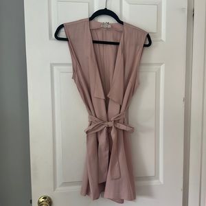 Brand new light weight sleeveless dusty rose wrap w/belt-smoke free home